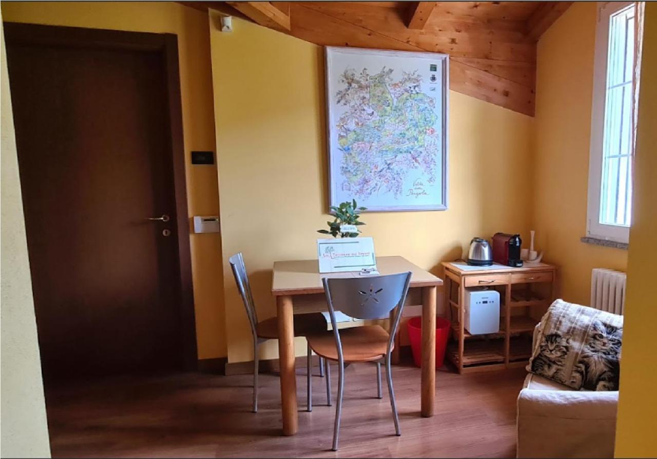 La Terrazza Sui Limoni - Suite Degli Ospiti - Mare, Escursioni A Piedi O Bike, Falesie Per Arrampicate Cisano sul Neva Exteriör bild