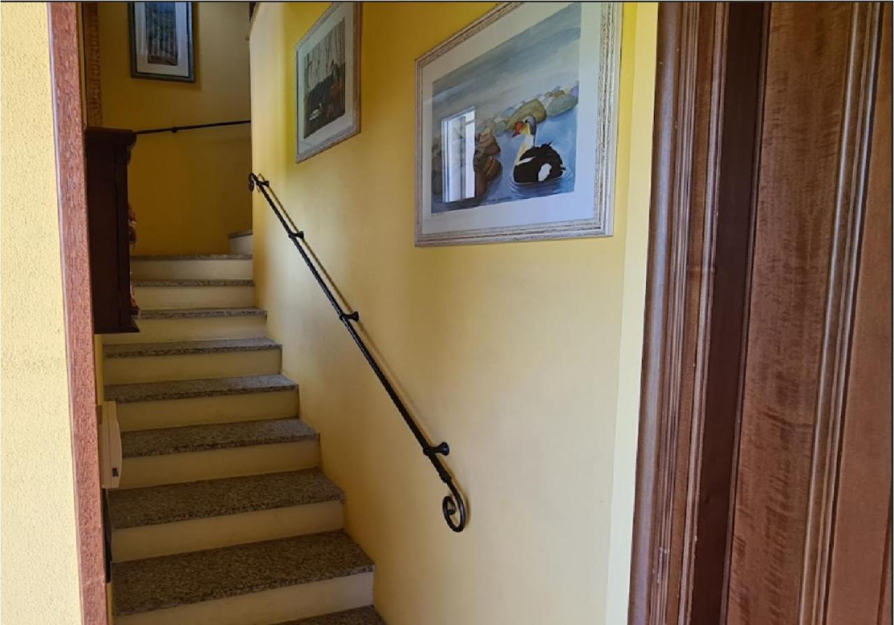 La Terrazza Sui Limoni - Suite Degli Ospiti - Mare, Escursioni A Piedi O Bike, Falesie Per Arrampicate Cisano sul Neva Exteriör bild
