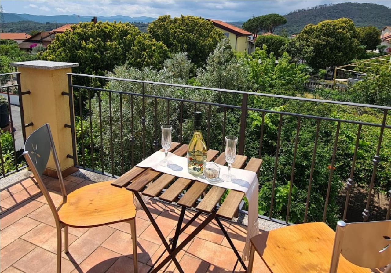 La Terrazza Sui Limoni - Suite Degli Ospiti - Mare, Escursioni A Piedi O Bike, Falesie Per Arrampicate Cisano sul Neva Exteriör bild